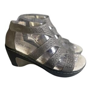 JBU By Jambu Women’s Bianca Grey Laser Cut Floral Pattern Wedge Sandals Size-7M